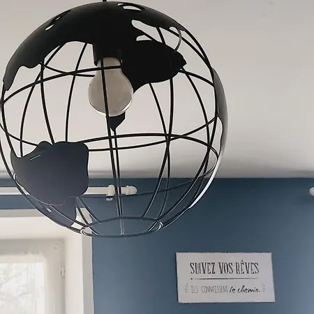 Non Fumeur En Rez-de-chaussee Apartmán Rochefort (Charente-Maritime)